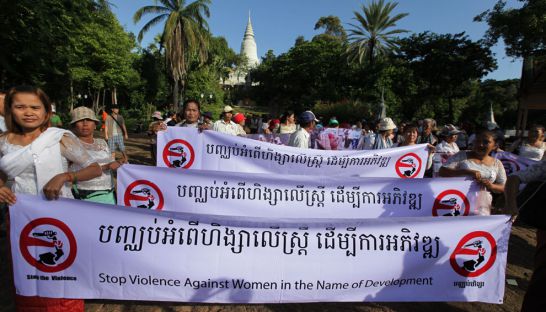 Women group campaigned to stop violence against women. Heng Chivoan